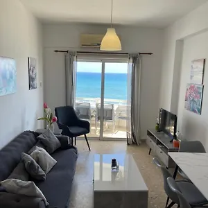 Alex 51 Larnaca