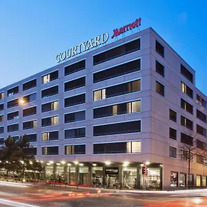 Courtyard By Marriott North Switzerland